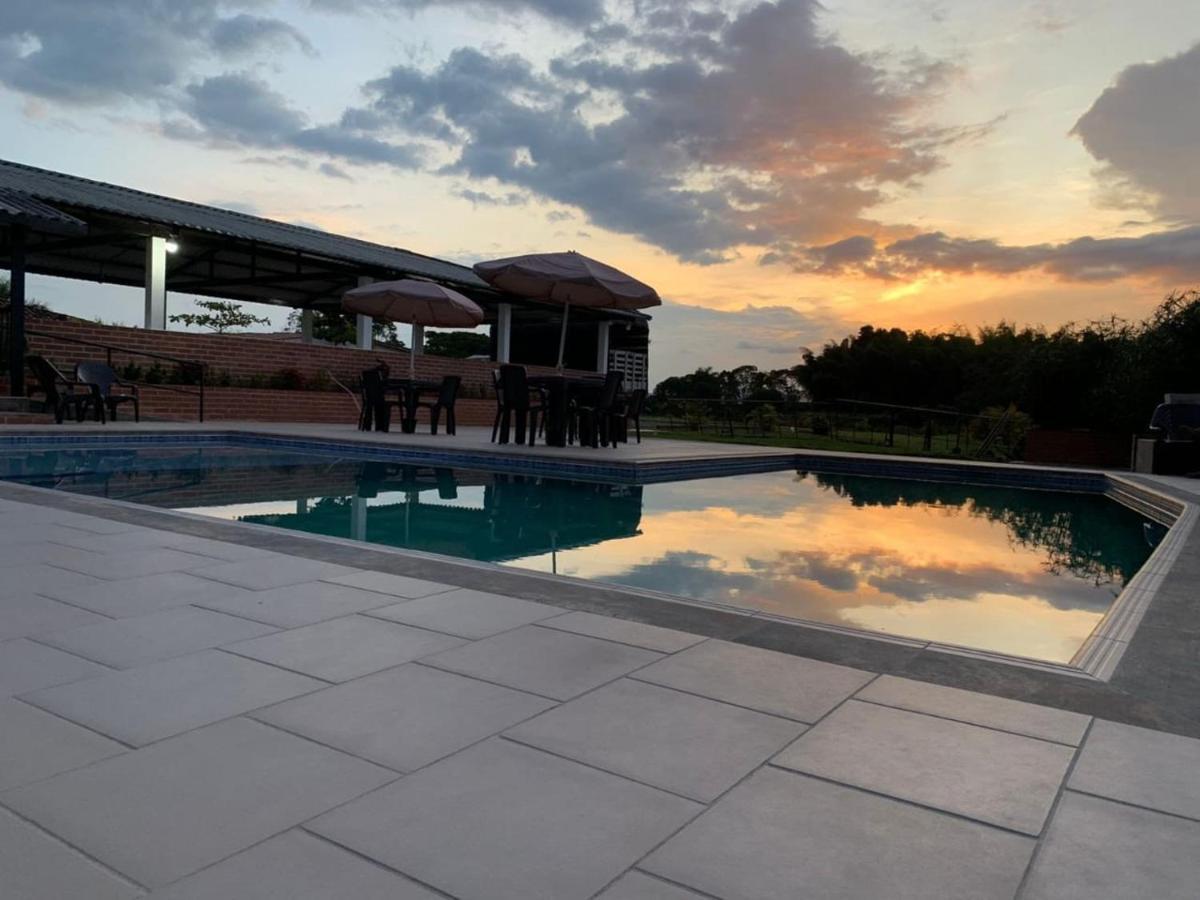 Finca Hotel El Saman De Alto Bonito Montenegro Exteriér fotografie